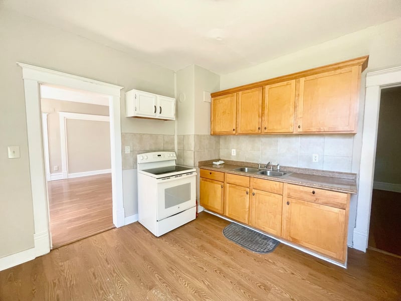 804 Oliver Ave N, Minneapolis, MN 55411
