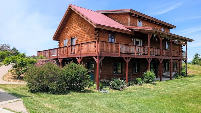 407 23rd St, Chetek, WI 54728