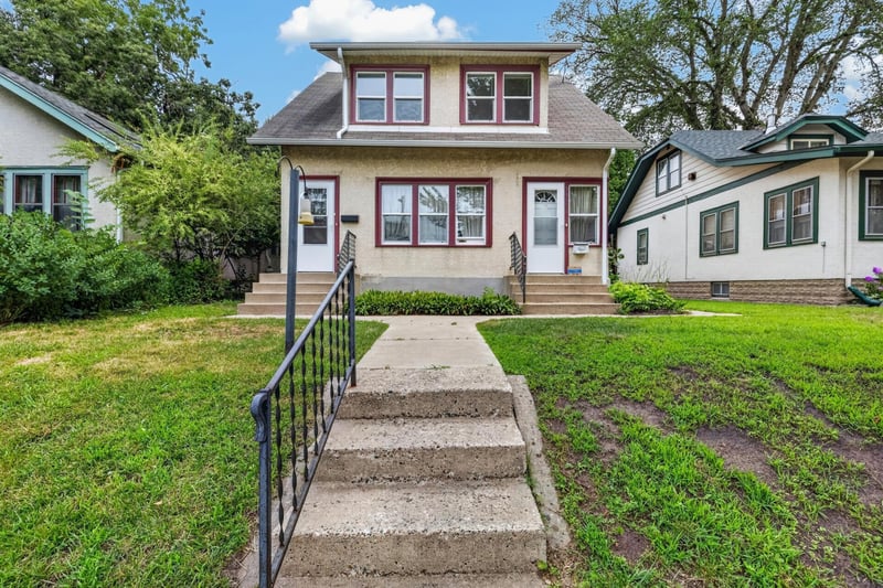 3313 37th Ave S, Minneapolis, MN 55406