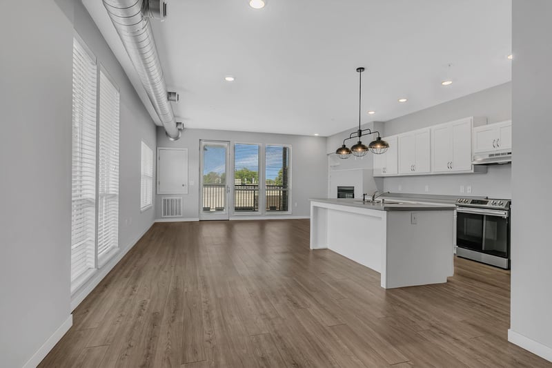 24 College Ave N #207, Saint Joseph, MN 56374