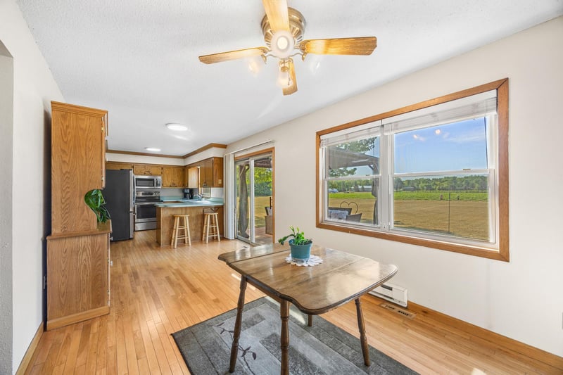 409 127th St NE, Monticello, MN 55362