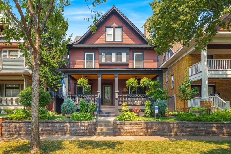 847 Ashland Ave, Saint Paul, MN 55104