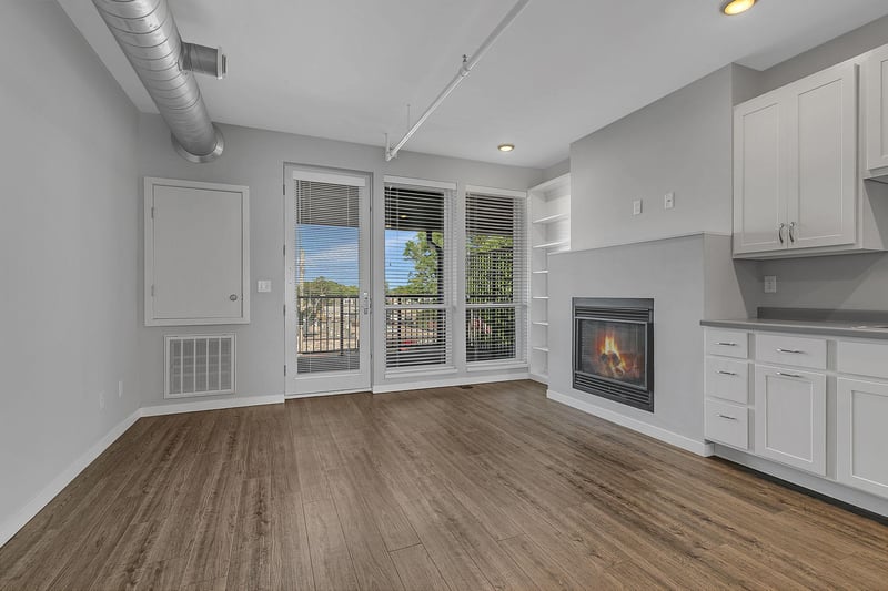 24 College Ave N #305, Saint Joseph, MN 56374