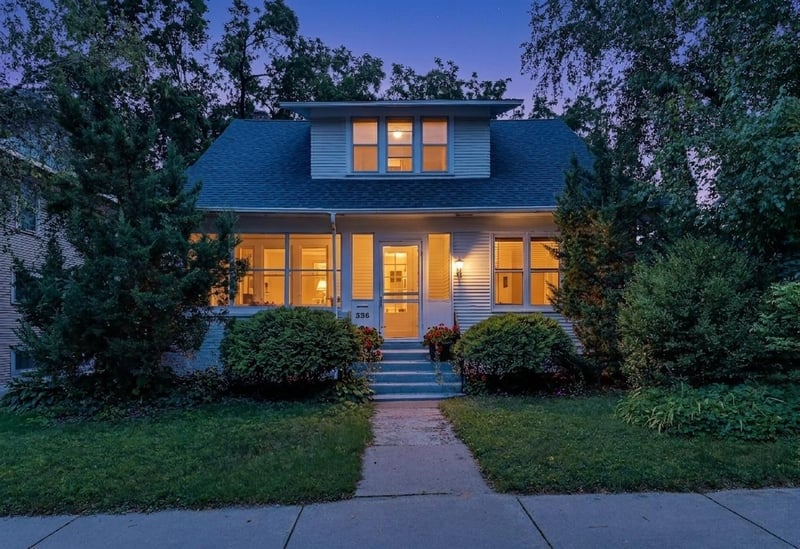 526 6th St SW, Rochester, MN 55902