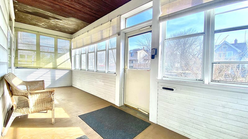 1105 Minnehaha Ave E, Saint Paul, MN 55106