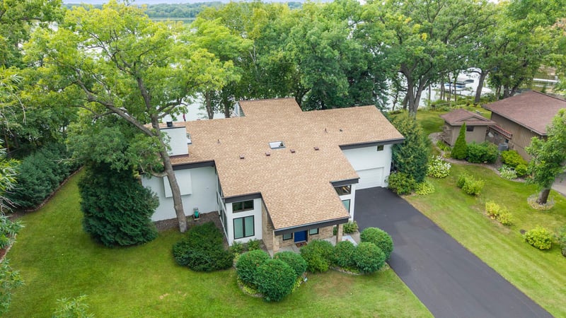 5605 Evergreen Ln N, Plymouth, MN 55442