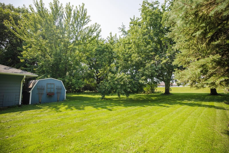 1000 W 4th St, Morris, MN 56267