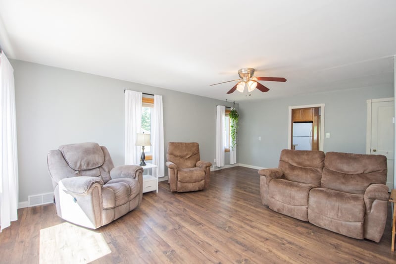 401 Lincoln Ave NE, Fertile, MN 56540