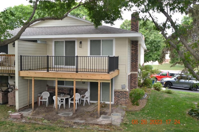 10452 Decatur Ave S, Bloomington, MN 55438