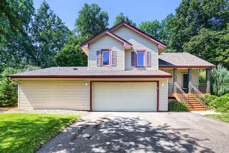 13106 Vernon Ave, Savage, MN 55378
