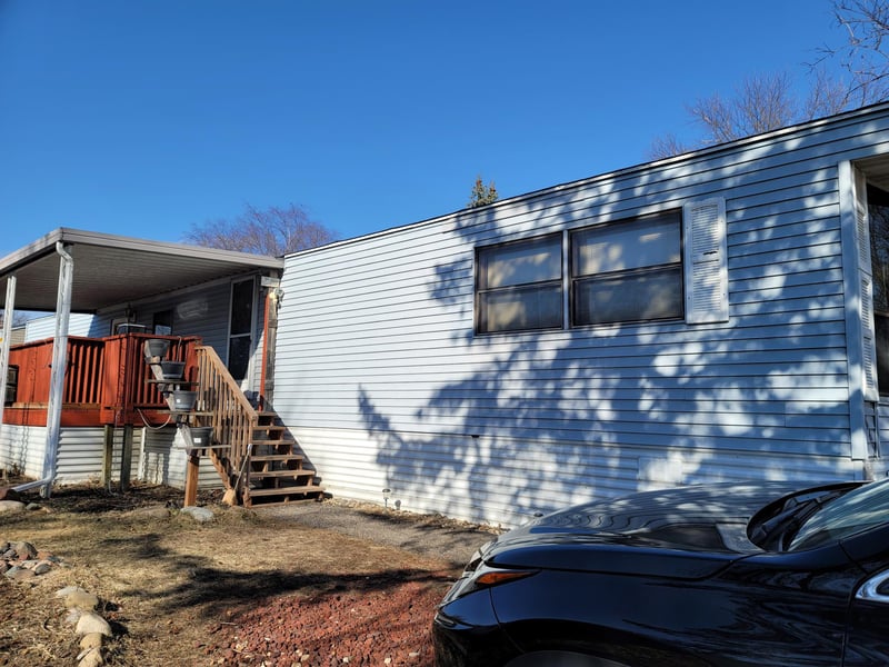 2665 Benlana Ct, Maplewood, MN 55119