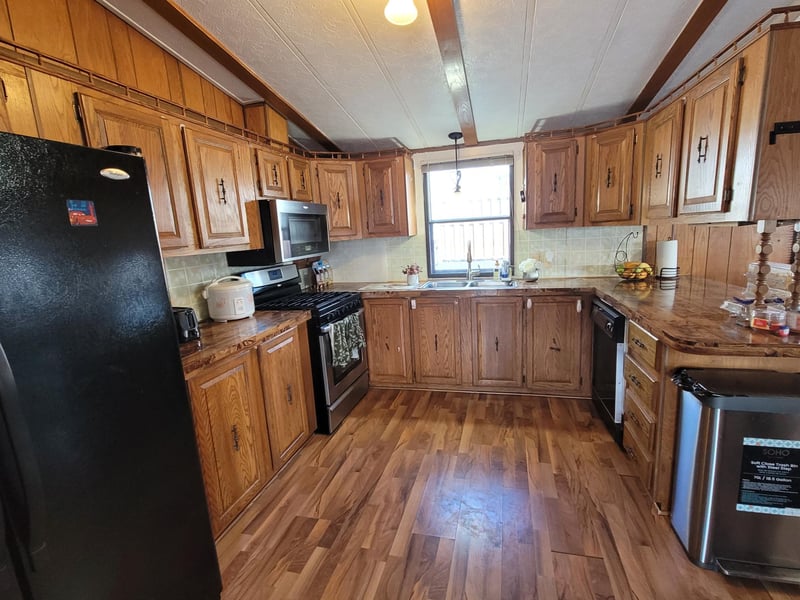2665 Benlana Ct, Maplewood, MN 55119