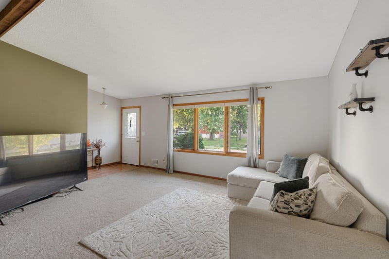 474 83rd Ave NE, Spring Lake Park, MN 55432