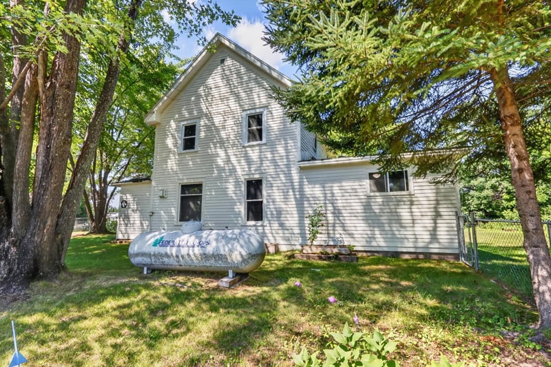 401 Wright St, Palisade, MN 56469