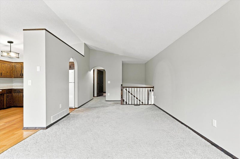 17110 Dimaggio St NE, Forest Lake, MN 55025