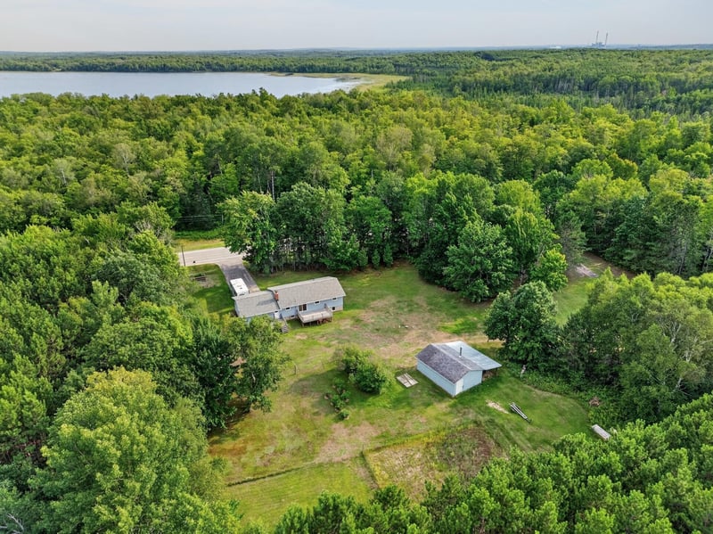 34264 N Shoal Lake Rd, Grand Rapids, MN 55744