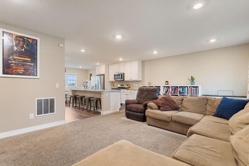 5415 96th Ave N, Brooklyn Park, MN 55443