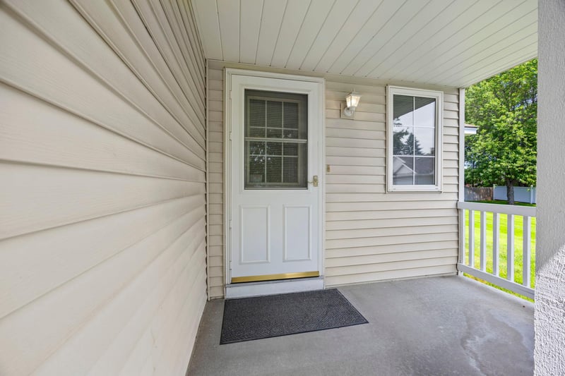 2865 117th Ave NW, Coon Rapids, MN 55433
