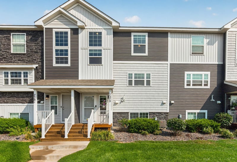 7379 E Ramsey Pw NW, Ramsey, MN 55303