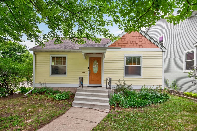 3901 Quail Ave N, Robbinsdale, MN 55422