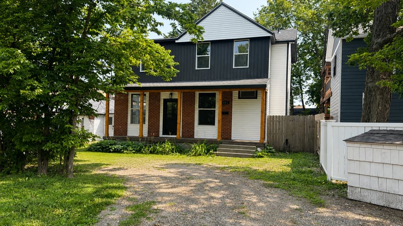 321 7th St SW, Willmar, MN 56201