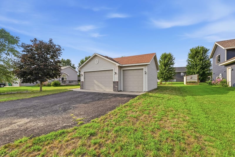 17056 Trillium Ln, Big Lake, MN 55309