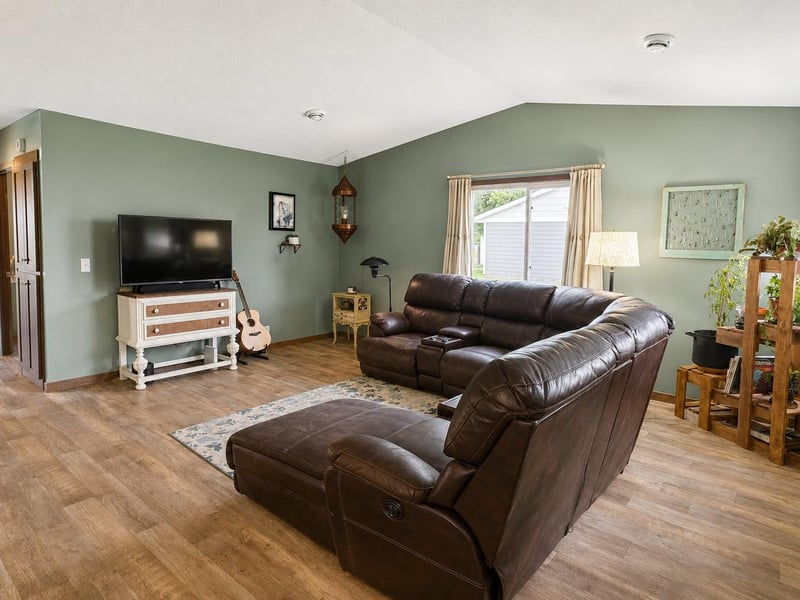 1603 16th Ave N, Princeton, MN 55371
