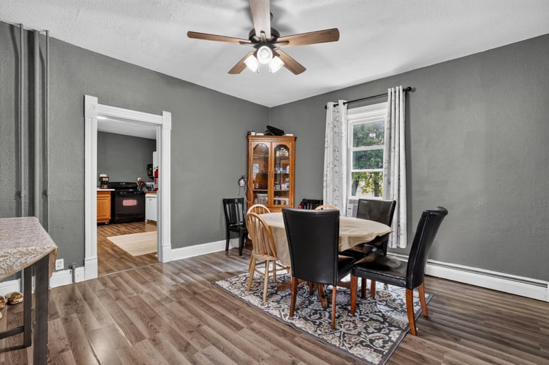 124 Arnold St, West Concord, MN 55985