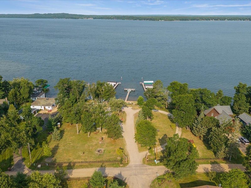 20535 Ward Ave, Brainerd, MN 56401