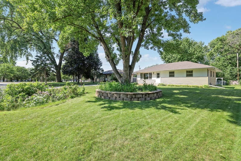 7314 Hayes St NE, Fridley, MN 55432
