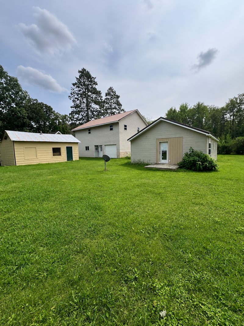 185 Peterson Rd, Grand Rapids, MN 55744