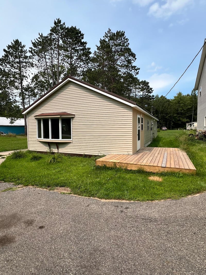 185 Peterson Rd, Grand Rapids, MN 55744