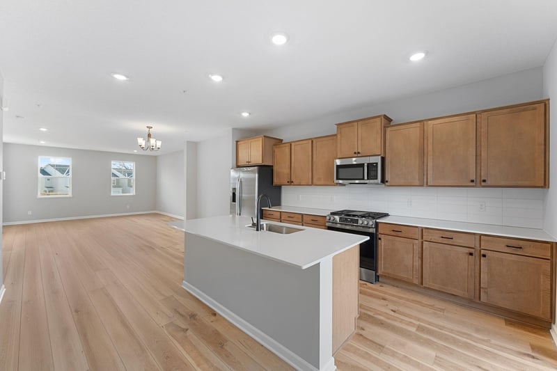 1523 Trellis Ln, West Saint Paul, MN 55118