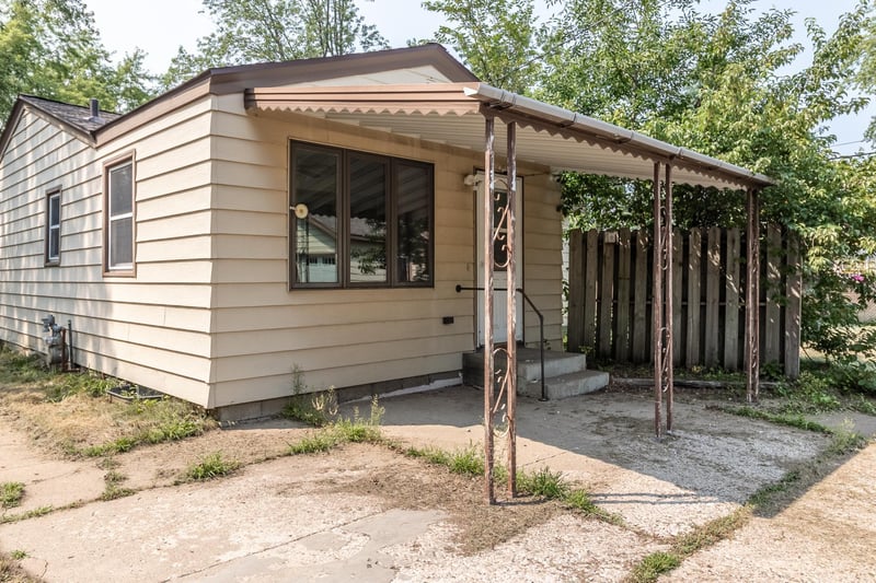916 34th Ave N, Saint Cloud, MN 56303