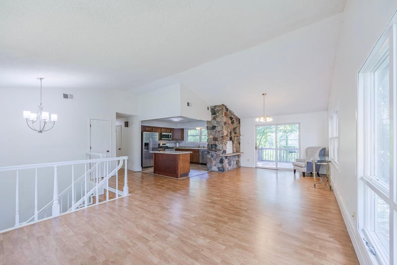 1212 44 1/2 Ave NE, Columbia Heights, MN 55421
