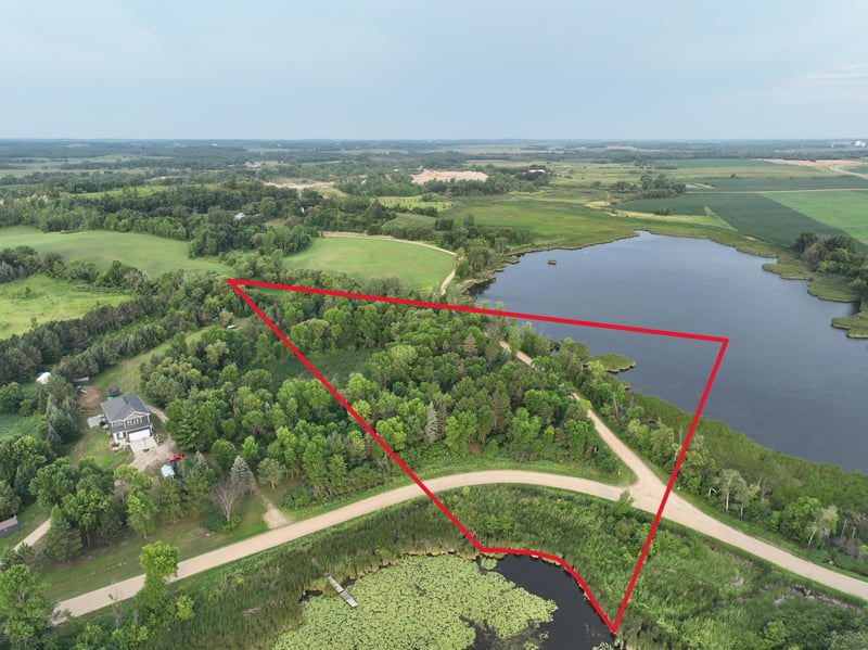 20645 Oakdale Rd, Underwood, MN 56586