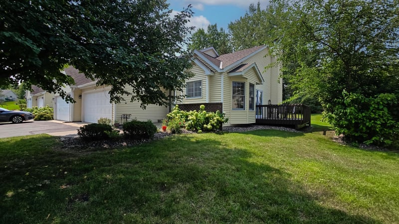 12973 Eastview Ct, Apple Valley, MN 55124