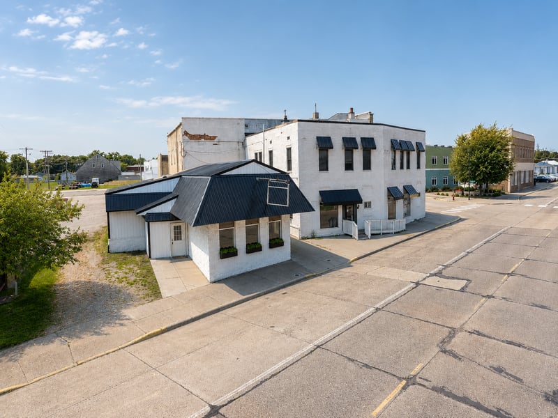 112 Highway Ave S, Blooming Prairie, MN 55917