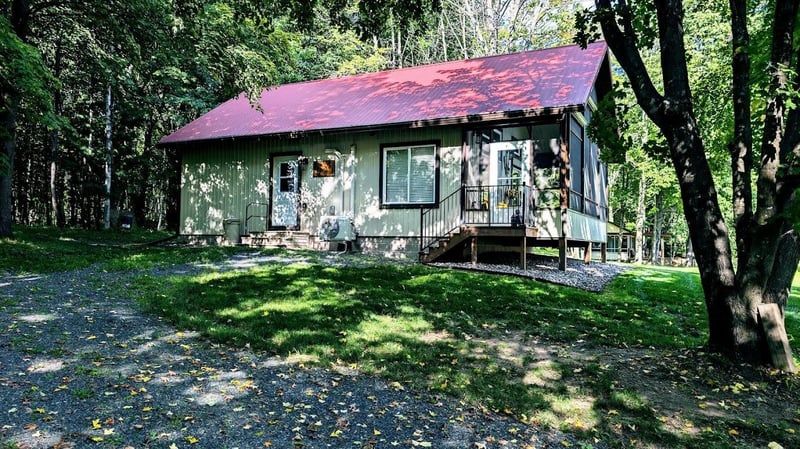 W14418 Plummer Rd, Weyerhaeuser, WI 54895