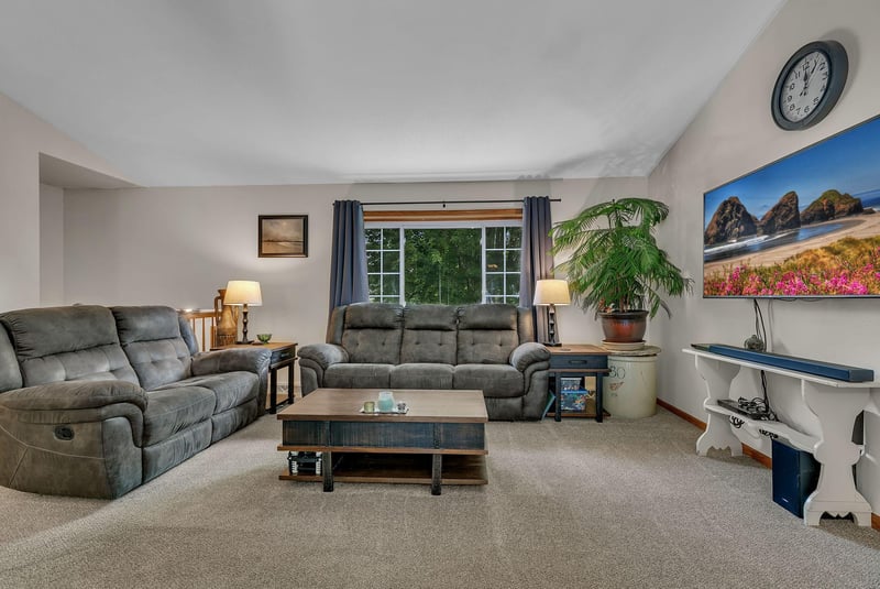 3113 Partridge Cir, Saint Cloud, MN 56301