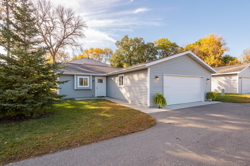 92 Birch Ave, Alexandria, MN 56308