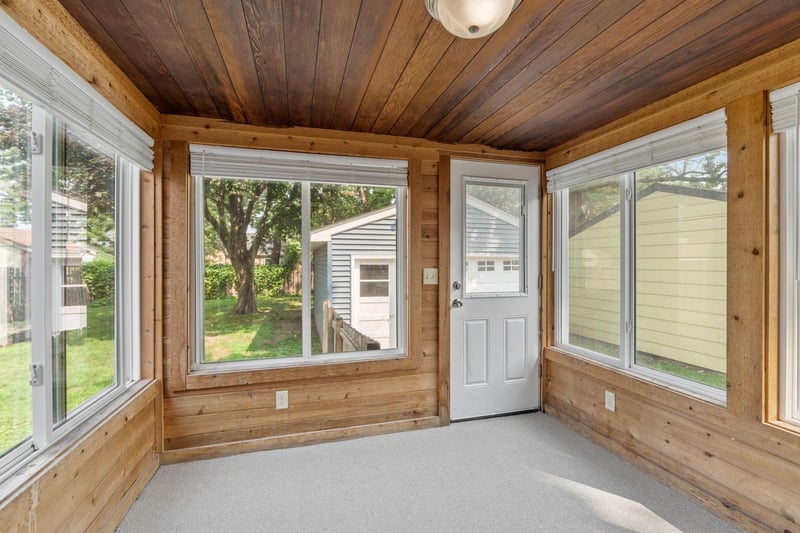 7041 Garfield Ave, Richfield, MN 55423