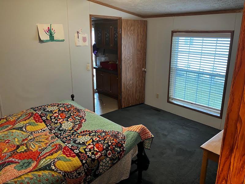 1623 Hall St, Shoreview, MN 55126