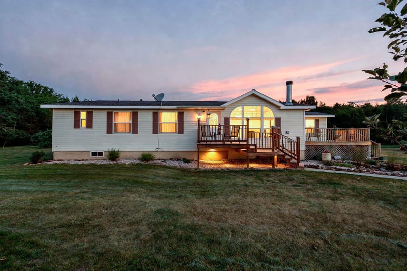 766 14th Ave, Almena, WI 54805