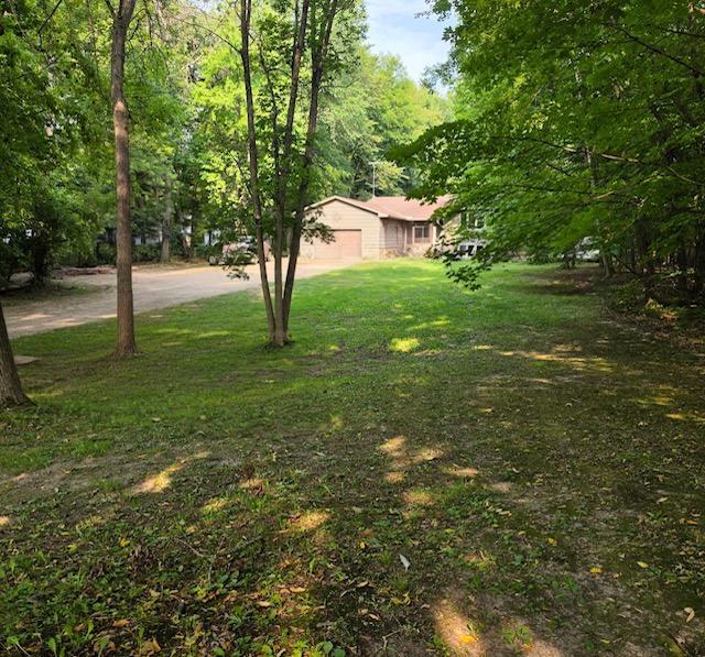 28957 Linden Ave, Lindstrom, MN 55045
