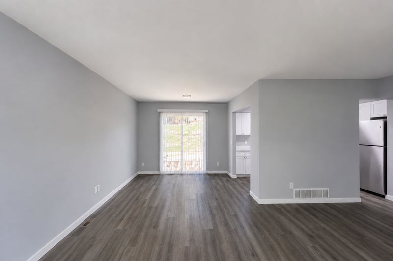 7797 Woodpark Blvd, Woodbury, MN 55125