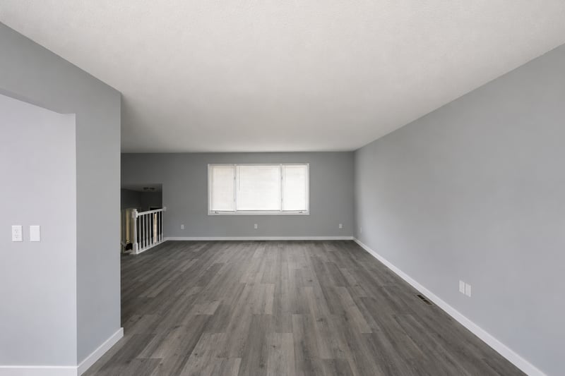7797 Woodpark Blvd, Woodbury, MN 55125