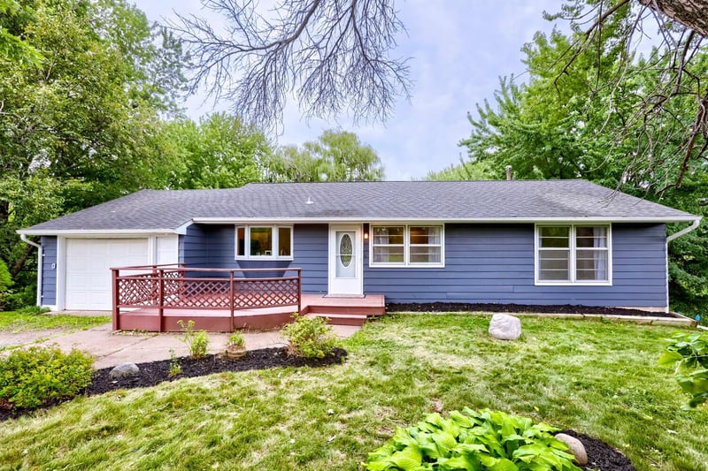 19293 Forest Blvd N, Forest Lake, MN 55025
