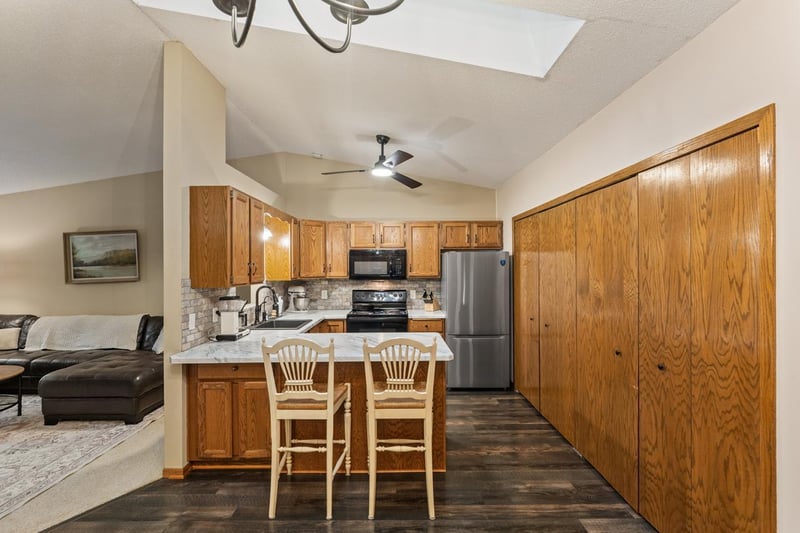 14210 44th Pl N #1, Plymouth, MN 55446
