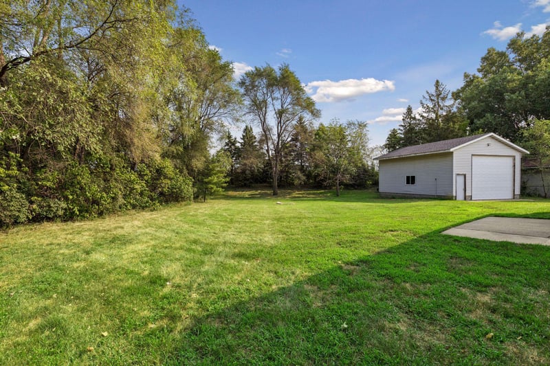 12158 Tulip St NW, Coon Rapids, MN 55433